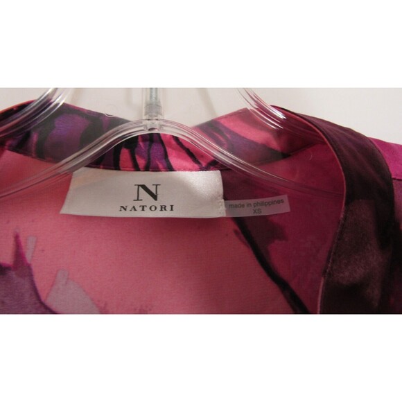 Natori Pink Floral Satin Canyon Lotus V Neck Split 3/4 Sleeve Shirt Size XS NWT - Picture 5 of 5